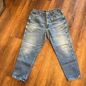 VINTAGE 1980s Chic High Waisted Mom Jeans